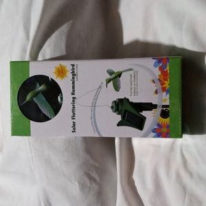 COPY - Solar fluttering hummingbird garden stake
